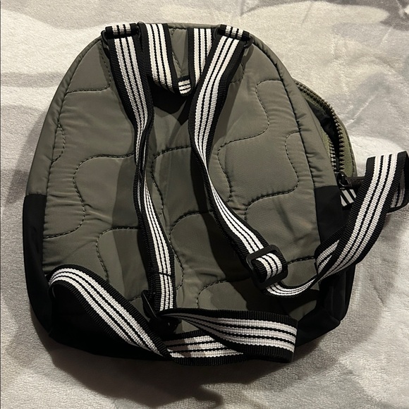 Mini Adidas Backpack - Picture 3 of 5